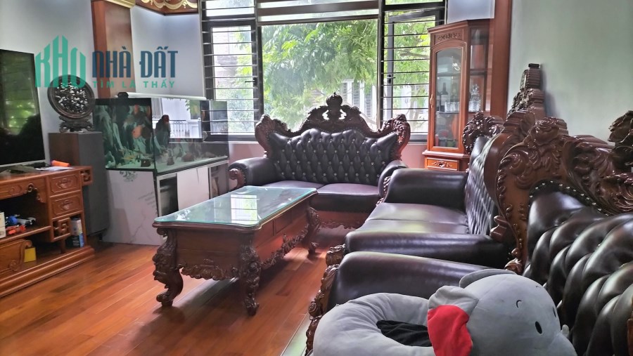 Mặt phố Yên Xá Tân Triều, 75m2, mặt tiền 8m, Plo vỉa hè, đối diện TC5, giá 15 tỷ