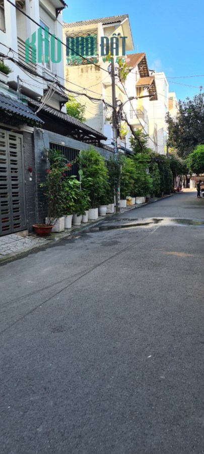 Bán nhà đường Lê Trọng Tấn, Ngang hiếm 7m, Nhà đẹp vào ở ngay
