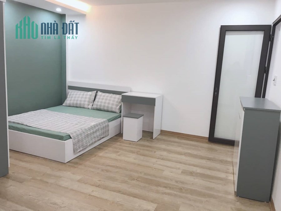 Bán tòa CHMN MỚI, ĐẸP phố Láng, Diện tích khủng, 5 tầng, MT10m. 8.55 tỷ. DT gần 700tr/năm.