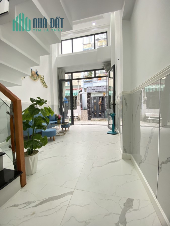 Bán nhà hxh Nguyễn Kim Phường 6 Quận 10 3 tầng mới đẹp giá 4 tỷ 9