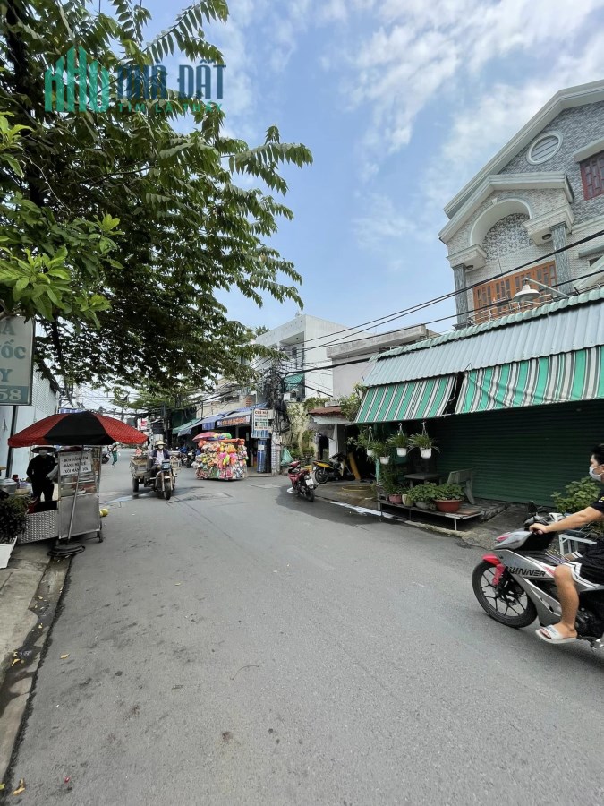 BÁN NHÀ MẶT TIỀN BÌNH TÂN - KINH DOANH TỐT -  NHỈNH 60TR/M2