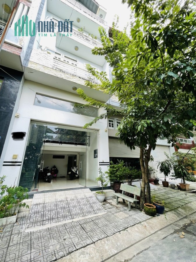 Siêu mẫu HOÀNG HOA THÁM P5 BÌNH THẠNH DT 110m 7 tầng thang máy giá 14,5 tỷ