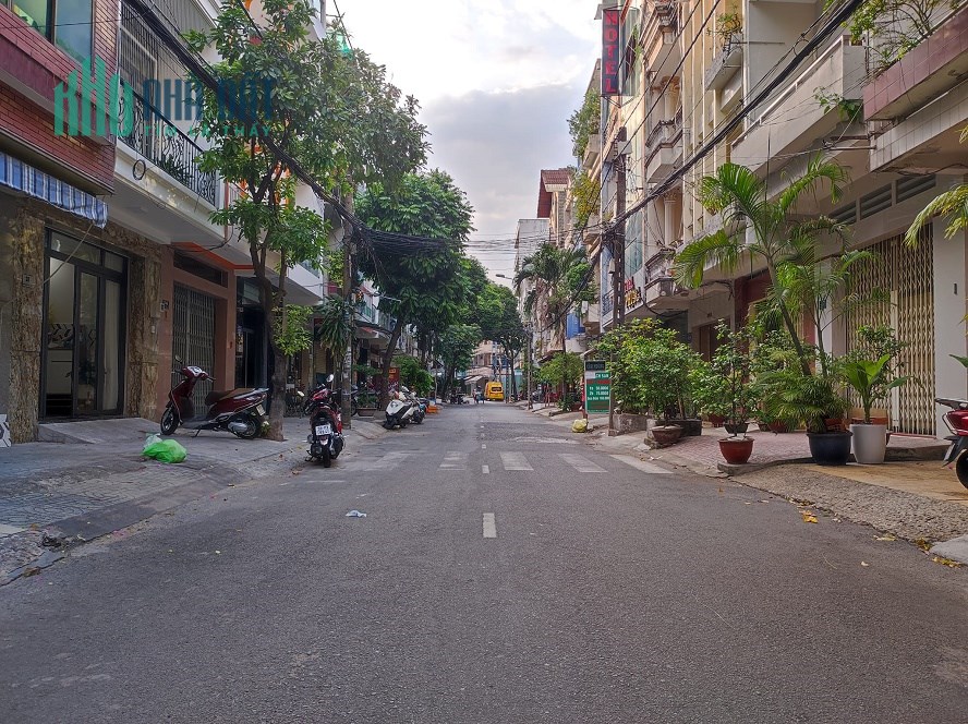 BÁN GẤP SIÊU PHẨM MẶT TIỀN BÌNH GIÃ-PHƯỜNG 13-TÂN BÌNH. 130M2- NGANG 7M-GIÁ 19 TỶ.