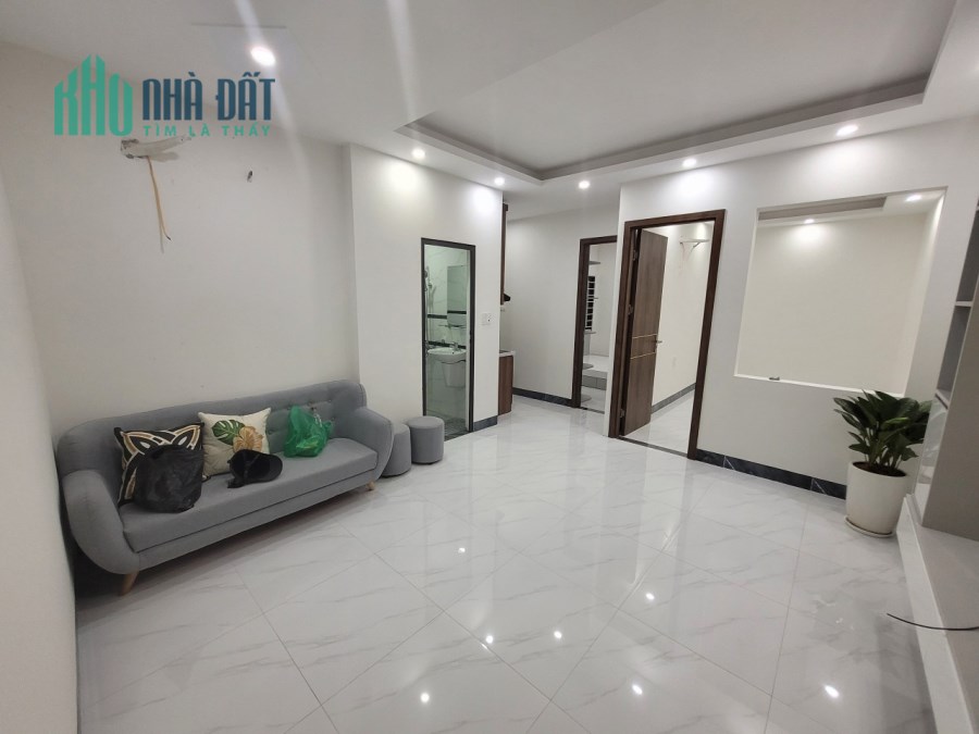 Bán căn hộ Khâm Thiên, 50m, giá 1.05 tỷ, tặng vàng