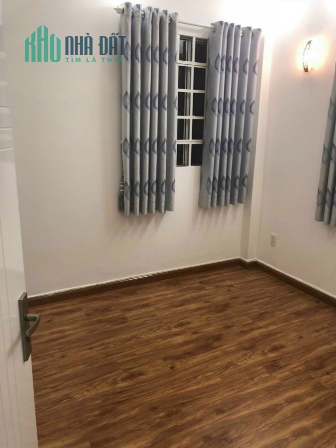 MỘT CĂN DUY NHẤT NGAY VẠN HẠNH MALL QUẬN 10 - GẦN MẶT TIỀN-40M2-4TẦNG BTCT-4PN - NHÀ MỚI Ở NGAY