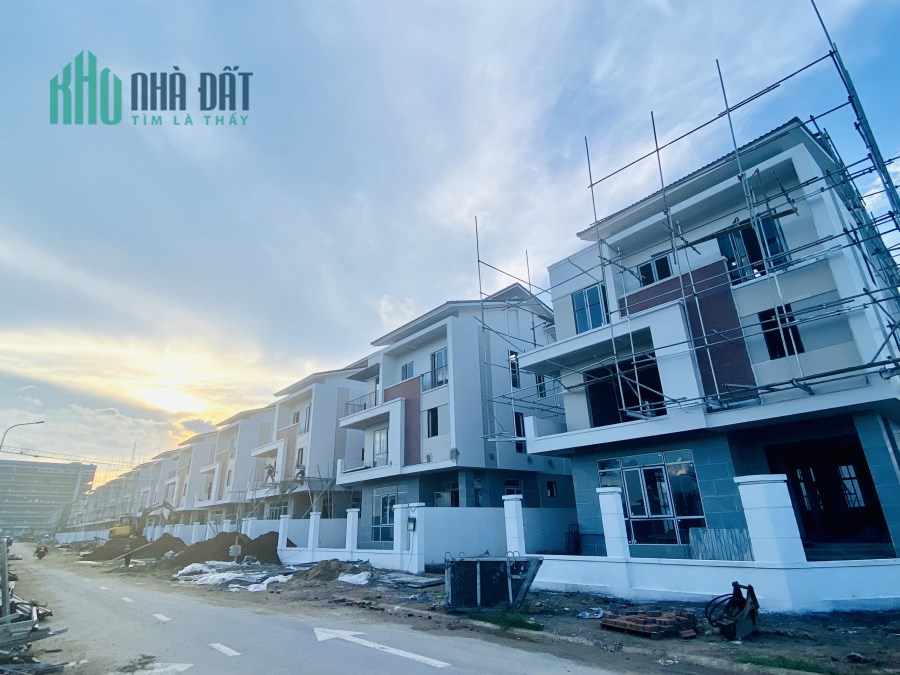 Căn  biệt thự view sông đẳng cấp siêu hiếm, vị trí đẹp, giá tốt nhất  Vsip Từ Sơn, Bắc Ninh