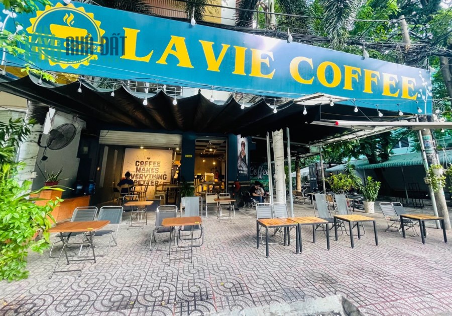 Cần sang quán cafe 17 Hoa Bằng . P Tân Sơn Nhì . Q Tân Phú