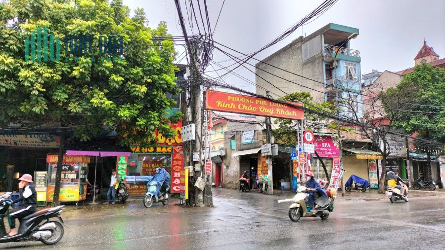 💥 NGÕ THÔNG 2 Ô TÔ TẢI TRÁNH.
💥 TRƯỚC NHÀ Ô TÔ ĐỖ CỔNG.
💥 HAI MẶT THOÁNG TRƯỚC SAU VĨNH