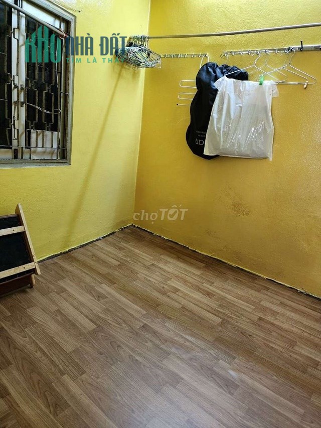 CẦN BÁN NHÀ HẺM 2PN NGAY TRUNG TÂM QUẬN 3, hẻm 27 Huỳnh Tịnh Của (2 xẹt), P.Võ Thị Sáu, Quận 3