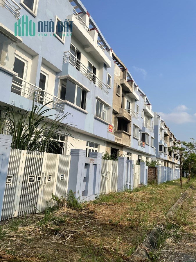 CHÍNH CHỦ CẦN BÁN NHÀ LIỀN KỀ HUD VÂN CANH - HOÀI ĐỨC - HÀ NỘI