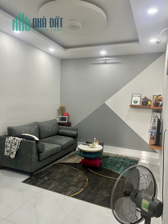 Bán gấp - Nhà 3 tầng - Hải  Châu - Nguyễn Tri Phương - Chỉ 2,8 tỷ
