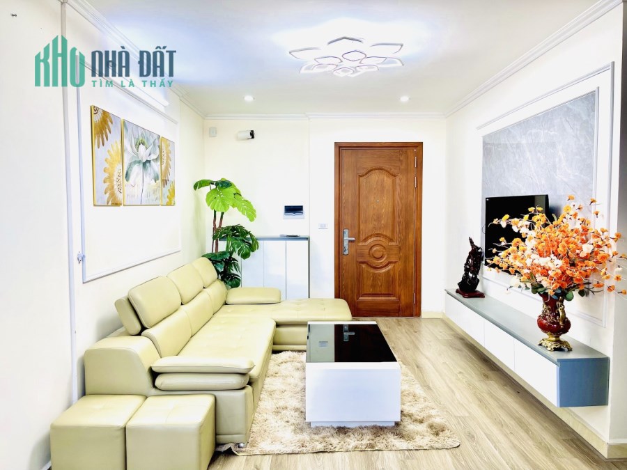 Chính chủ bán căn THANH BÌNH, View HOÀNG HOA THÁM, Tầng 15 giá rẻ bằng căn view nội khu.