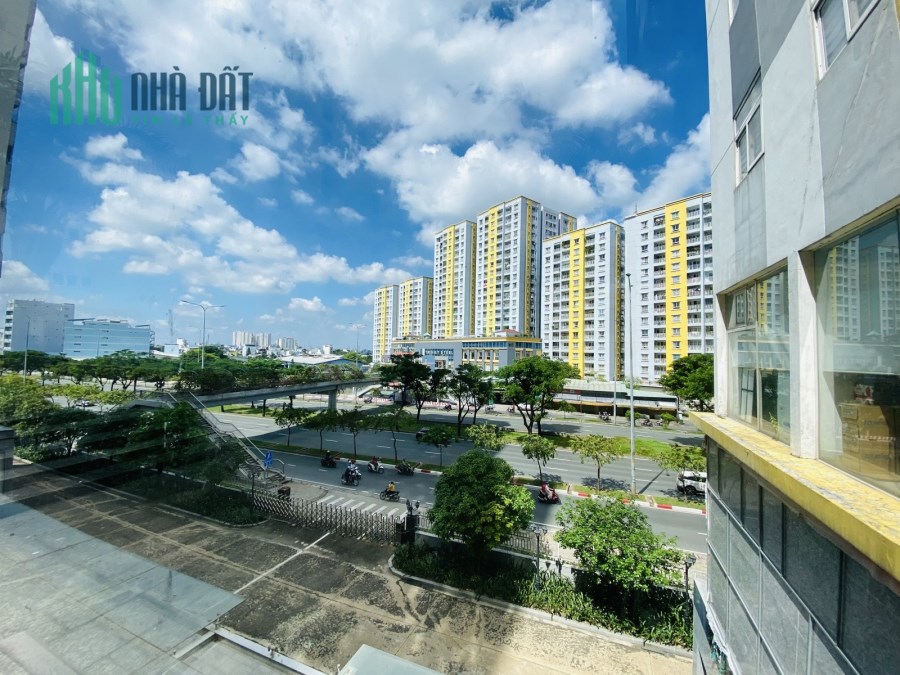 CHUNG CƯ CITY GATE Block B QUẬN 8 - 3PN - 100M2 - CHỦ NGỘP BANK BÁN NHANH TRƯỚC TẾT
