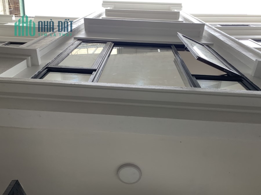 Bán nhà Xã Đàn-Đống Đa 32mx5 tầng-3PN-Ngõ thông-nhà mới.gần ô tô