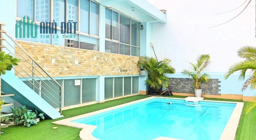 Bán lỗ Khách sạn 3* MT khu phố Tây Nha Trang 100tỷ