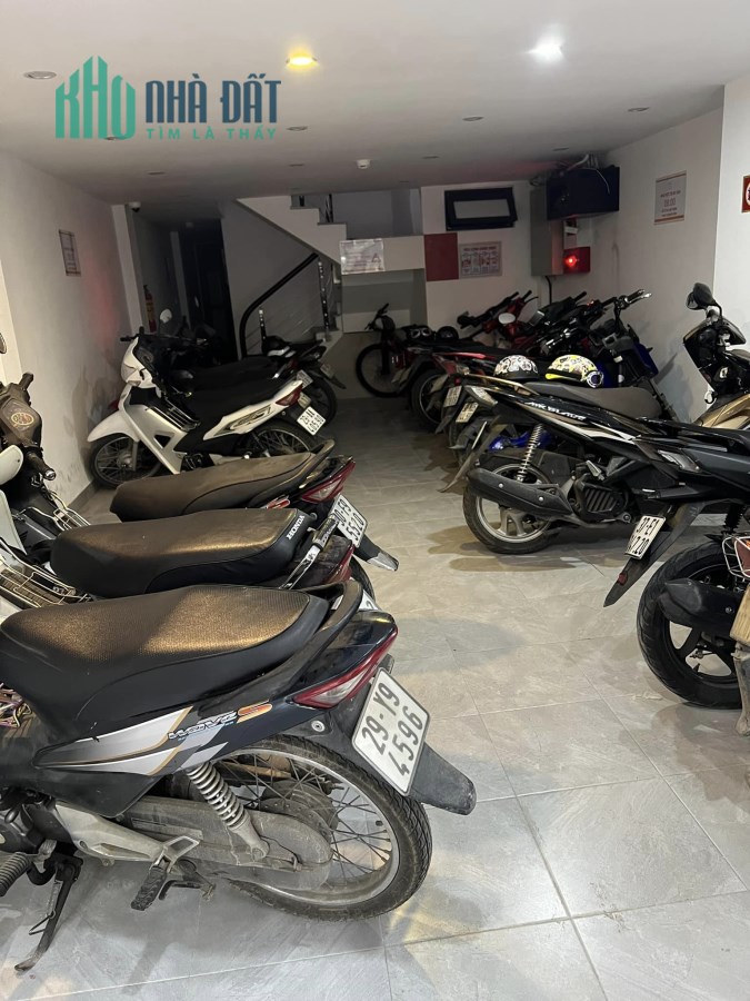 Xây 7 tầng thang máy đón tết hết ý 70m Hai Bà Trưng 4 tỷ