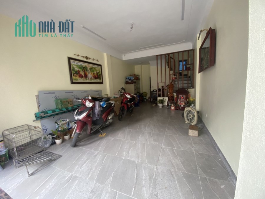 Bán nhà Đàm Quang Trung ,Long Biên,Hà Nội,41m x5t mặt tiền 5m, gara KD, ngõ thông bàn cờ, giá chỉ