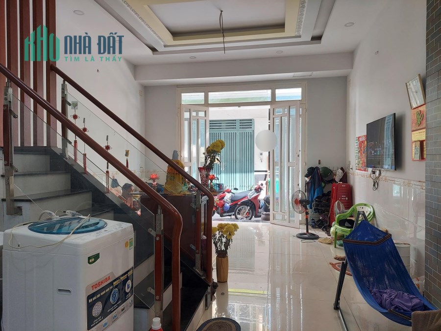 Lê Bình, P4, Tân Bình 48m2, hxh thông, 3 Tầng đúc BTCT,  giá 4,2 tỷ TL