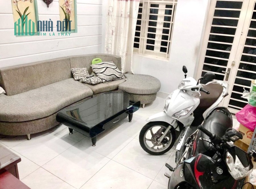 Cho thuê NNC hẻm 290 Dương Bá Trạc P2Q8. Giá 13 triệu/tháng