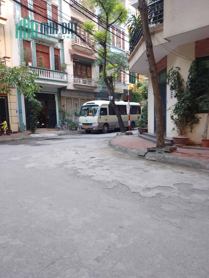 Phân Lô đền Lừ II,  45 mét MT 5.5M xây 5 Tầng - Vỉa Hè - ô tô đỗ ngày đêm, giá 9.9 Tỷ