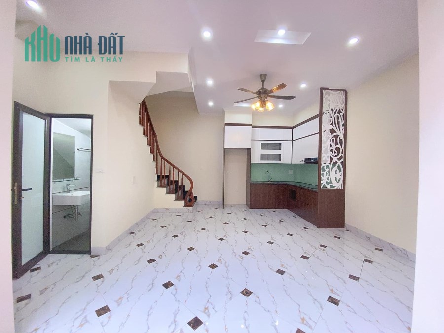 HIẾM Phan Đình Giót, Ô TÔ TRÁNH 5m, NHÀ MỚI 36m2, 5 tầng, mt 5m, 3.95 tỷ. LH CÔNG NHÀ TO 0931706698