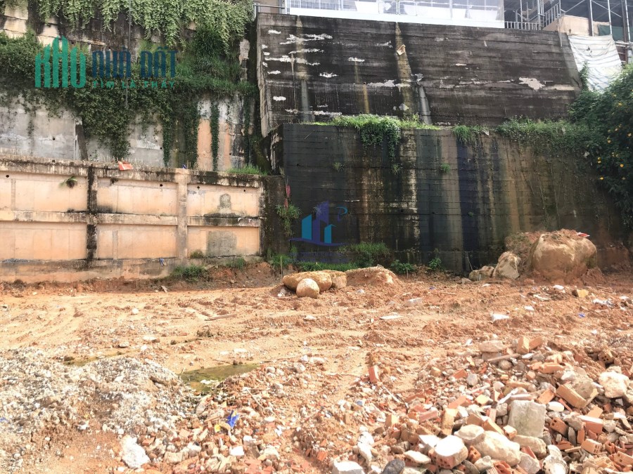 Đất Lê Hồng Phong - phường 4 - tp Đà Lạt.