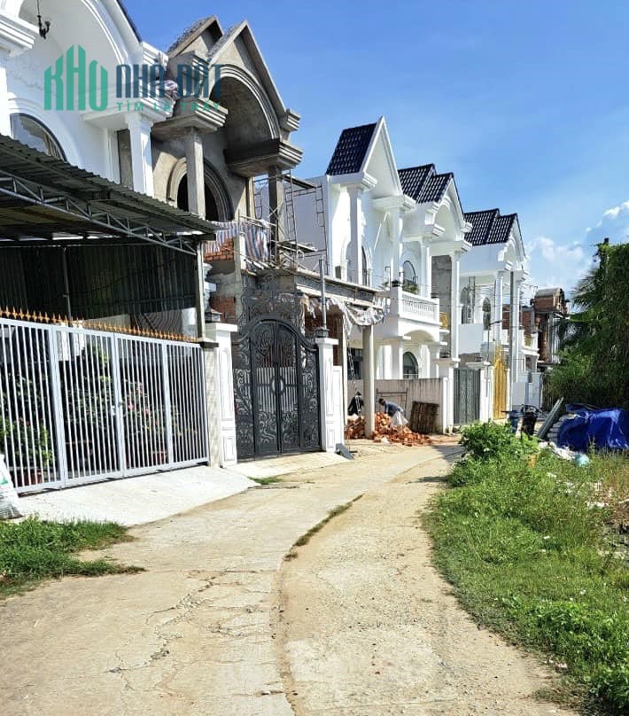 Nhà Hoàn Công Mới 100% _Phường 5 _Tp Tân An_Long An