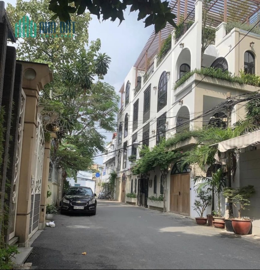 Bán nhà 1trệt 3lầu, gần GIGAMALL Hiệp Bình Chánh, dt 85,6m2