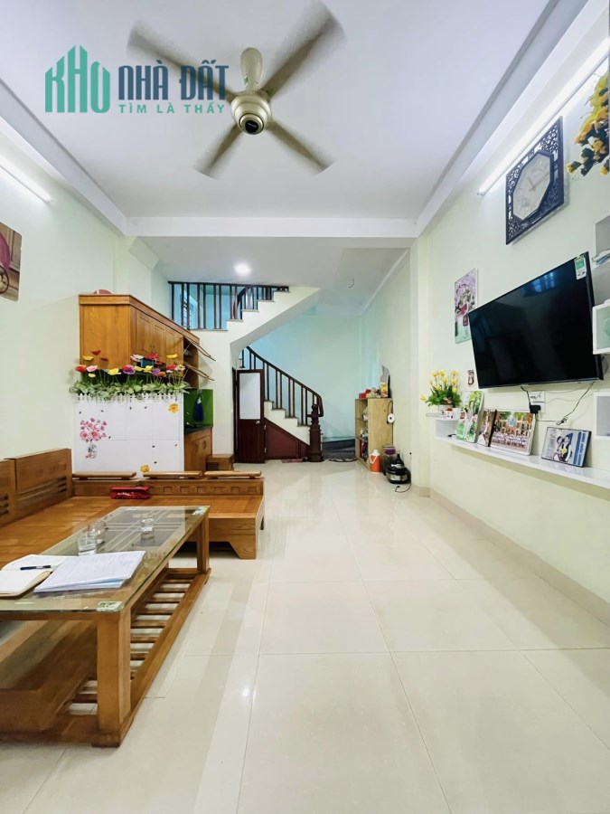 BÁN NHÀ MỸ ĐÌNH NGUYỄN HOÀNG DÂN XÂY LÔ GÓC SÁT PHỐ 38M2X5T 4,2 TỶ