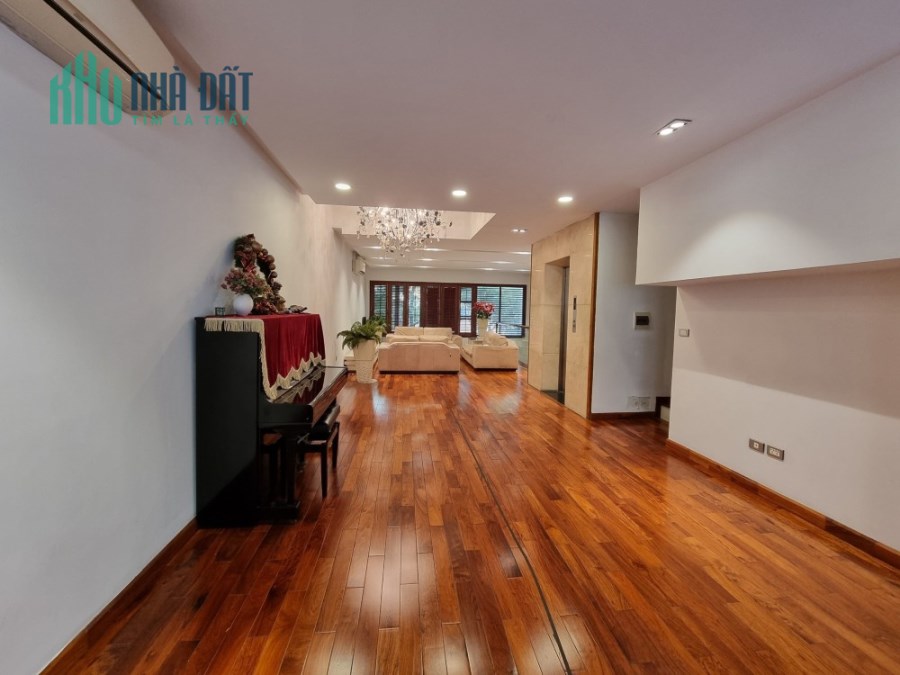 Bán Nhà Hàm Nghi, 7 Tầng Thang Máy, Gara Oto, DT 55m2, Giá Chỉ 9.4 tỷ. 
Lh: 0979400492