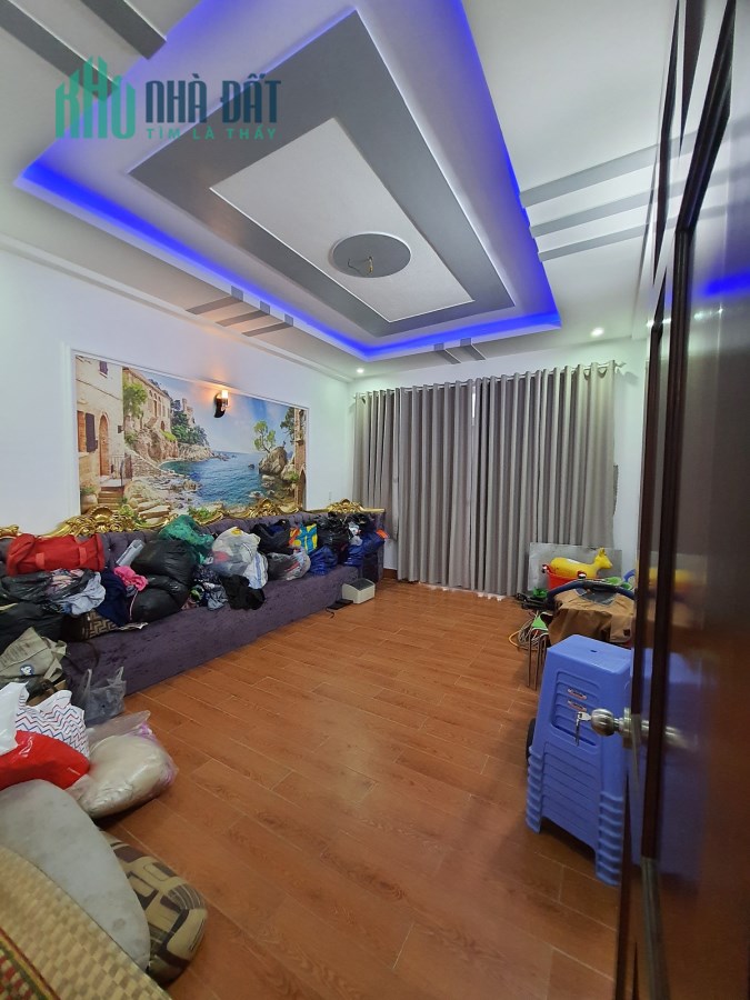 Bán nhà gần MT Tân Sơn Nhì ngang khủng 4,5m x 18 nhỉnh 7 tỷ TL