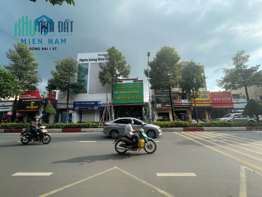 Cho Thuê Nhà 1 Trệt 1 Lầu Nguyễn Ái Quốc 20triệu Thoáng Đẹp