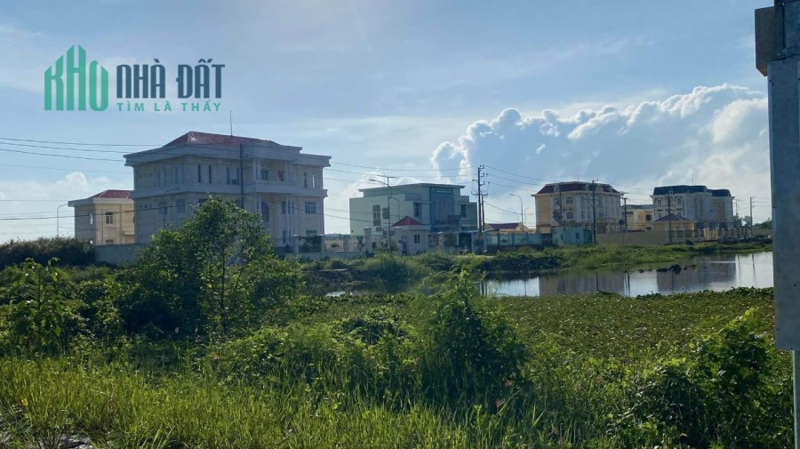 SỞ HỮU NGAY 2 Lô Đất Mặt Tiền Siêu Đẹp Nằm Cạnh Trung Tâm Hành Chính Huyện Mỹ Xuyên Mới