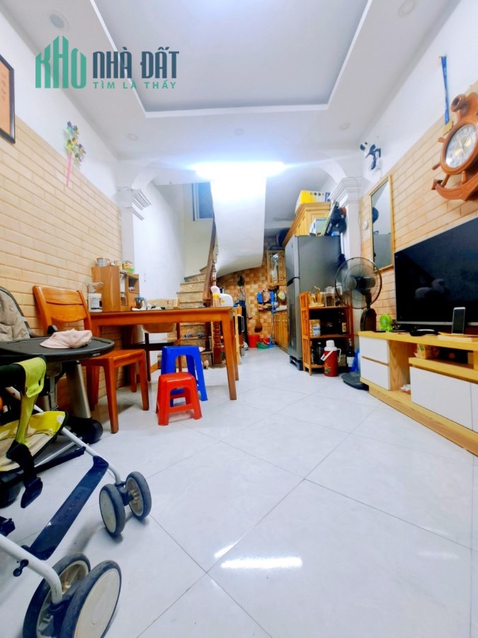 ĐÀO TẤN 25M 4T NGÕ NÔNG GẦN PHỐ CHỈ 2.98 TỶ