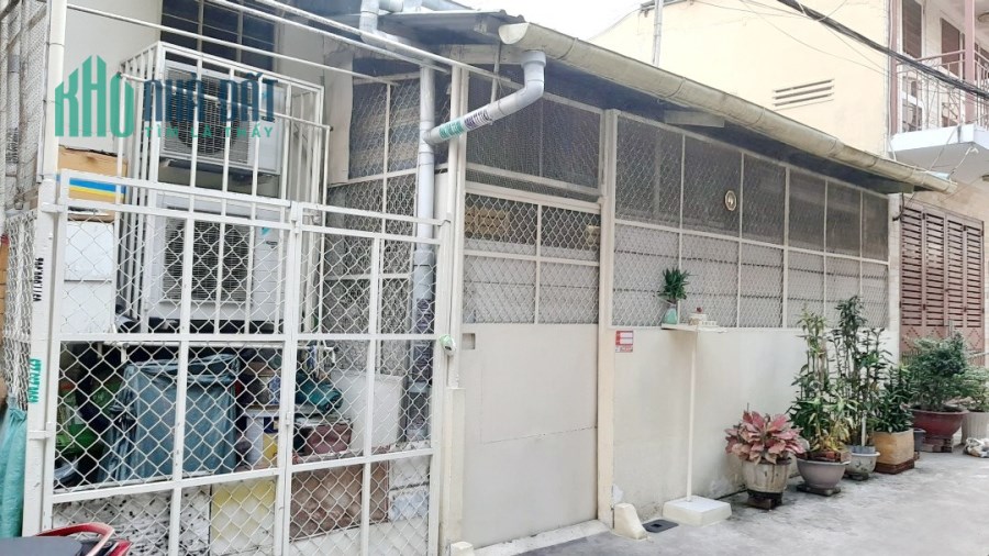 Nhà cấp 4 hẻm Nguyễn Trãi P. Nguyễn Cư Trinh Q1. Giá 16 tỷ bớt lộc
