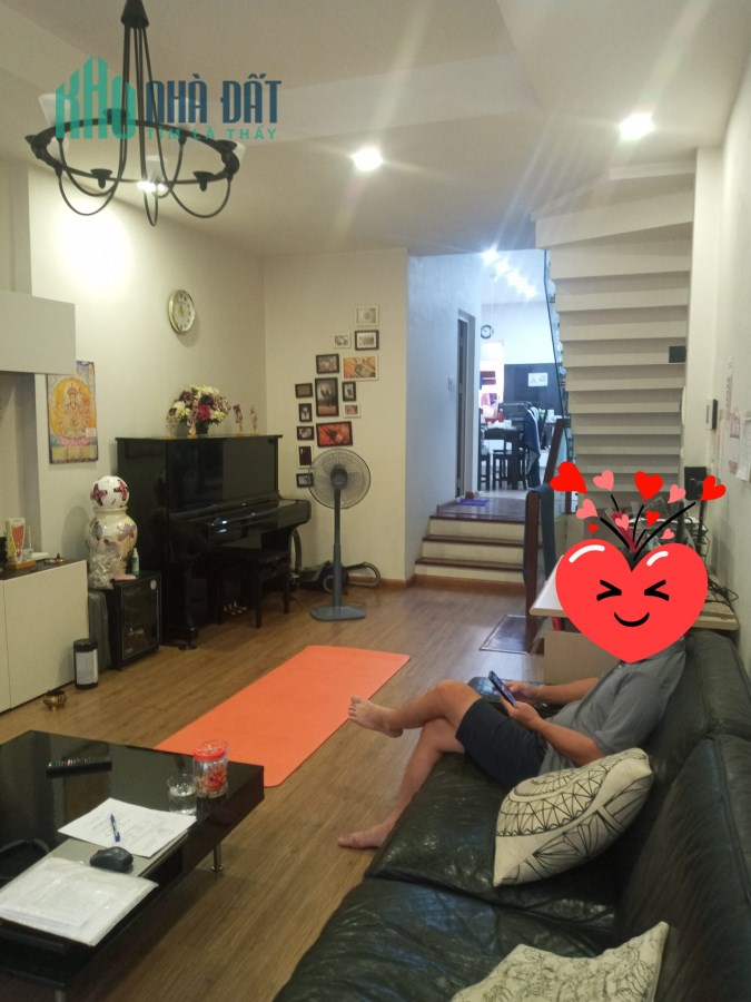 BÁN NHÀ XUÂN THỦY CẦU GIẤY, NHÀ ĐẸP THOÁNG, Ở CỰC SƯỚNG, NGÕ 3 GÁC ĐUA SH, 46,5M2 CHỈ HƠN 5 TỶ