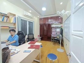 TÂN ẤP - BA ĐÌNH, KD, GARA ÔTÔ : 33M, 5T, 7.35 TỶ GẦN CHỢ LONG BIÊN