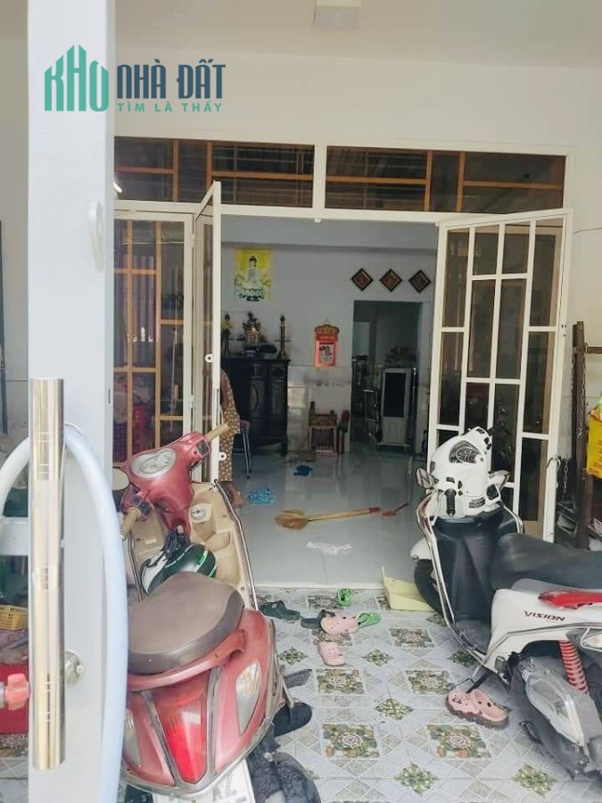 Bán Nhà Mới Hẻm Xe Hơi Đường Tân Thới Hiệp 21, Quận 12, 70M2, 2 Phòng Ngủ, Chỉ 4 Tỷ