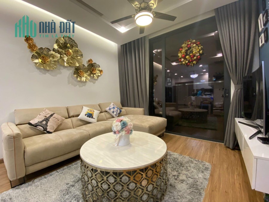Bán gấp căn hộ tại goldseason 47 Nguyễn Tuân Thanh Xuân chỉ hơn 3tỷ 0879723702