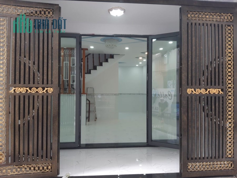 NHỈNH 3 TỶ - HXH SÁT MT TRẦN THỊ HÈ Q12, DT.51M2, NGANG 5 HIẾM, 2 PN, NHÀ MỚI ĐẸP Ở NGAY.