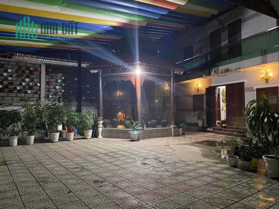 Chính Chủ Cần Bán Gấp căn Biệt Thự 407 M2 Đẹp Lỗng Lẫy ngay Trung Tâm p Bình Chiểu ,tp Thủ Đức Với