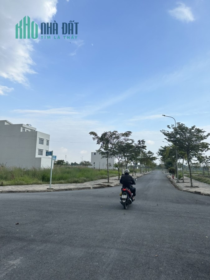 BÁN LÔ BIỆT THỰ ĐƠN LẬP VIEW SÔNG ĐỒNG NAI CẦU Q9 TP THỦ ĐỨC