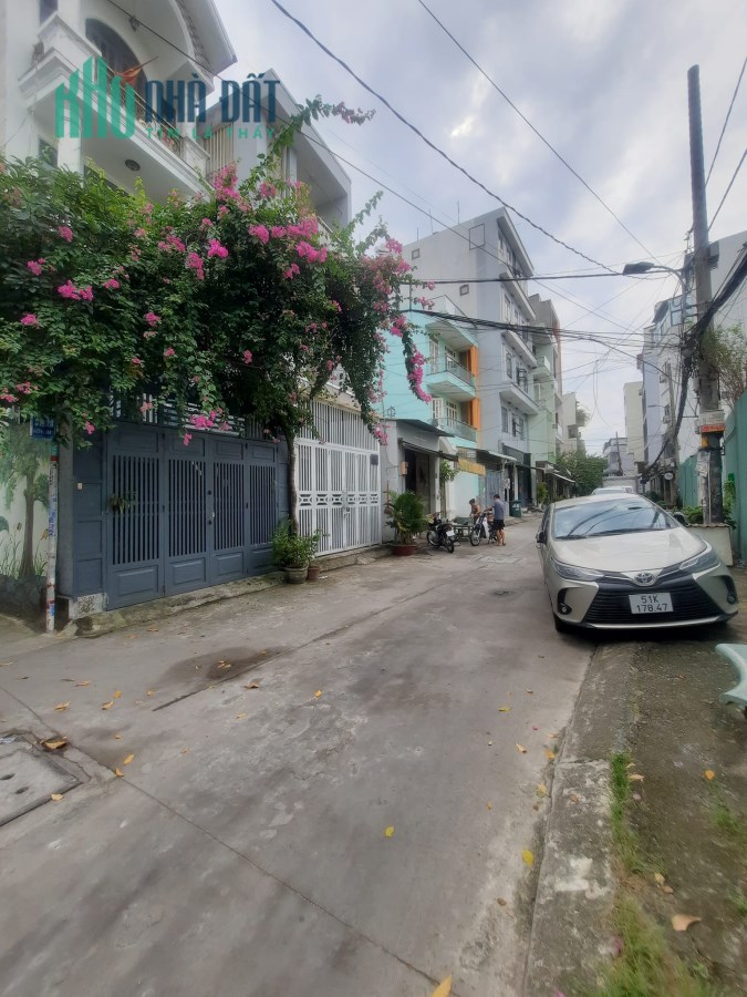 Bán nhà HXT đường Tây Thạnh, 26m2 (4.2x6.2), 2 tầng, nhỉnh 2 tỷ.