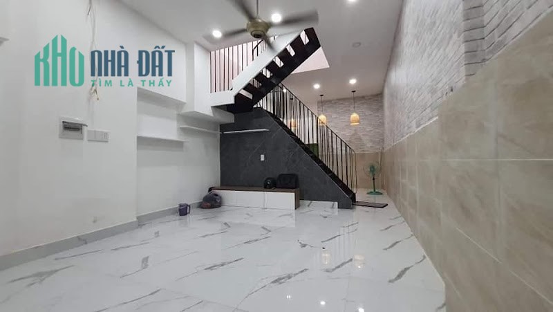 Bán nhà đường Hồng Bàng Quận 11, 37m2 3.4tỷ