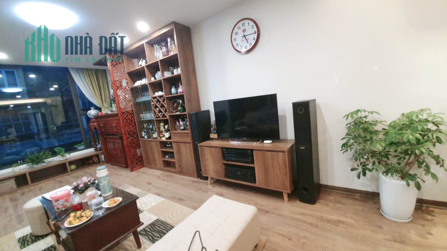 Bán nhà TT Tây Kết, Hai Bà Trưng 84m2, 3PN, ô tô đỗ chân cầu thang, 3.55tỷ, LH 0366051369.