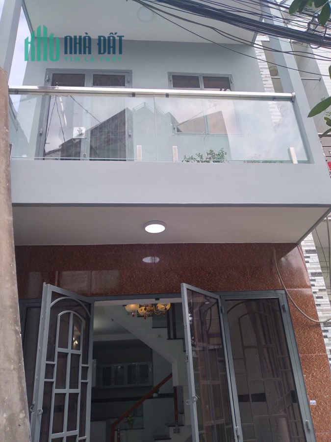 Chính chủ cần bán nhà mới xây 1 trệt, 1 lầu ngay đường phạm văn chiêu, gò vấp