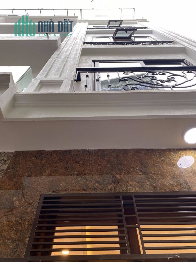 Chính Chủ bán nhà phố Nguyễn Quý Đức, diện tích 48m, ô tô đỗ cửa, nhà 5 tầng, giá 7,5 tỷ