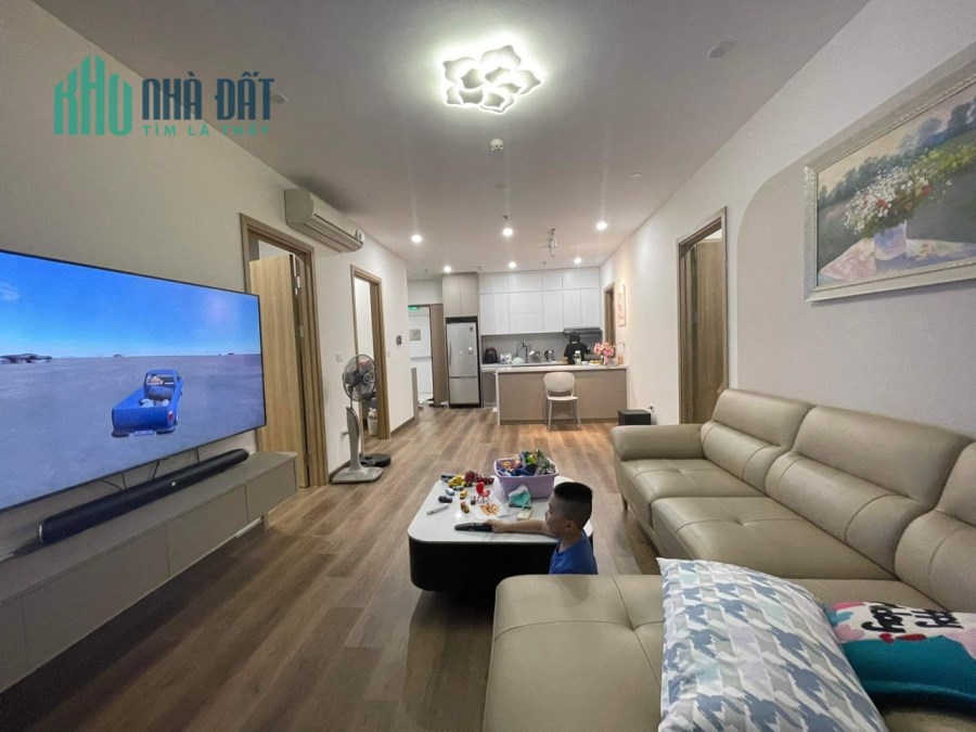 Chính chủ bán căn hộ 3 phòng ngủ, DT 80M tại Chung cư Berriver 390 Nguyễn Văn Cừ, nhỉnh 3.9 tỷ