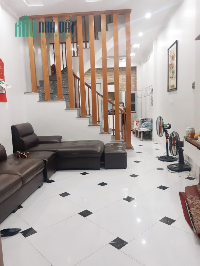 Bán nhà Sài Đồng, phân lô ô tô tránh, thoáng trước sau, diện tích 42 m2 giá chỉ 5.1 tỷ