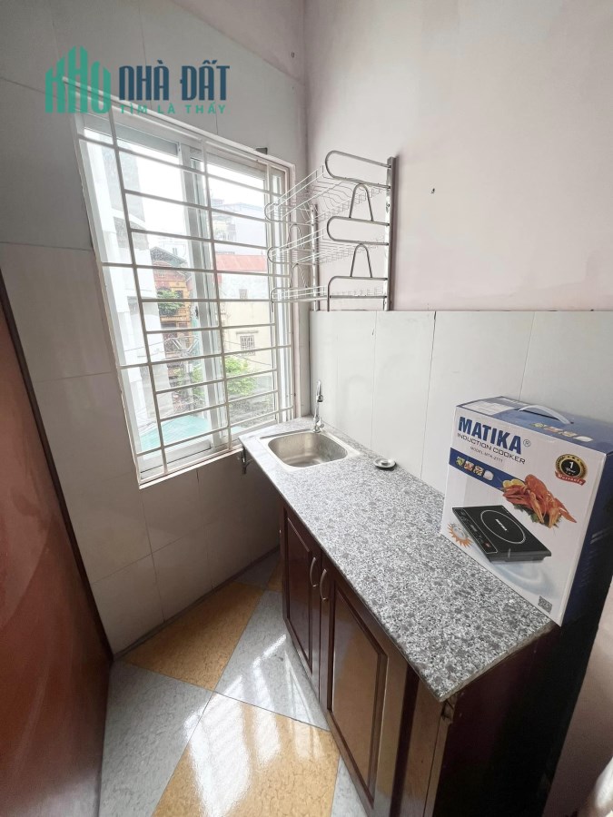 Bán nhà riêng ngõ 79 Cầu Giấy, dân xây, ngõ 3 gác, 40m x 5 tầng, giá 4.6 tỷ
